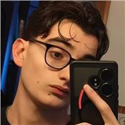 insegno matematica a ragazzi delle medie e biennio superiori a Nocera Inferiore, sono al 3 anno del  Liceo Scentifico